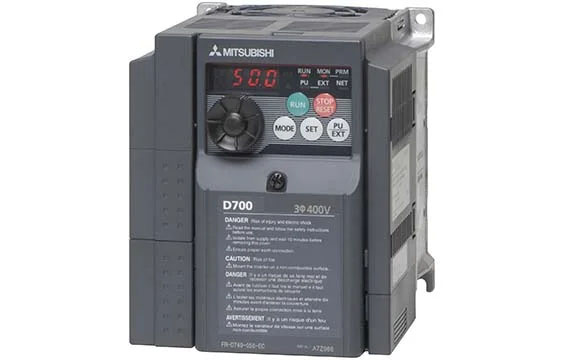 FR-D700, FR-D720S, FR-D740 ve D700-SC Mitsubishi kodları ile başlayan inverter, motor sürücü, frekans konvertörü ait tüm bilgileri burada bulabilirsiniz. Bu cihazlar trifaze AC motorların hız kontrolünde kullanılmaktadır.